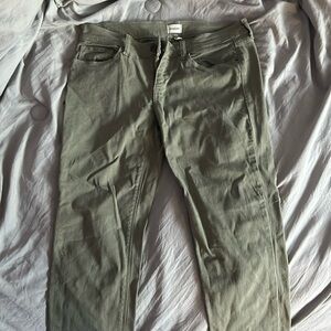 Sneak peek, green jeans